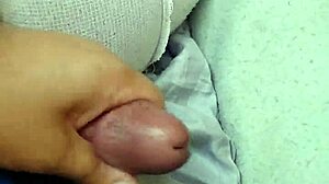 jerkin' off to this amateur gay blowjob on a big cock