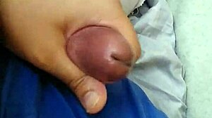 jerkin' off to this amateur gay blowjob on a big cock