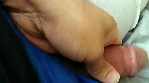 jerkin' off to this amateur gay blowjob on a big cock