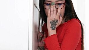 slender asian li loo from russia banged by metrosexual stud