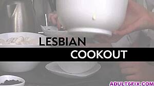 Amalia Davis, Darcy Dark, Mary Frost Lick Pussies In Kitchen