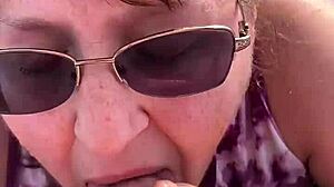 nicebigddd gives outdoor blowjob to milf couple 😍