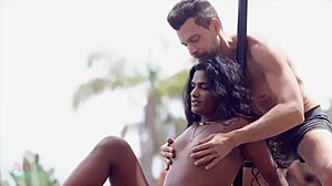 Oral Sex Master Andy Meets Indian Girl!