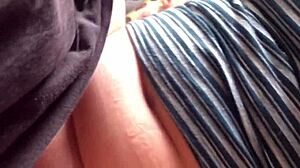 Eating little aunt's pussy and blowjob on iphone!