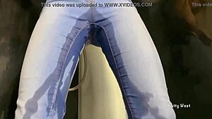 I peed in my jeans and got a golden shower on my face 😳