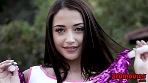 navijačice najstnice 18+ 18+ pička trkane z interrasnim kurcem