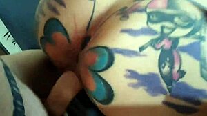 Milf estreando with shaved pussy and creampie