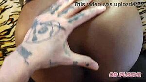 Watch the african wife getting fucked by the photographer