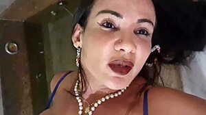 Alex Lima Enjoys a Relaxing Bath Session