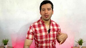 Straight guy lets his gay friend suck his 23cm monster cock