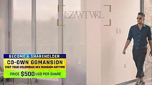 girl in horny roast chicken position with big ass 😜