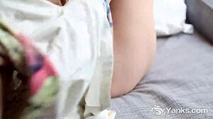 Yanks Molly Broad strokes her way to sensual climax  