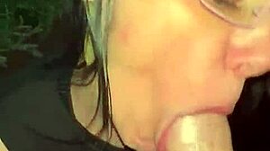 Deusa mama polla dura y juega con las bolas