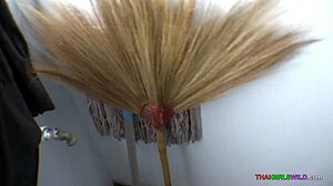 hey, thai girl cheats and gets banged in tiny room