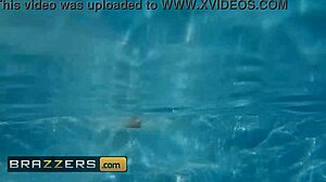 Mariana Martix Rides Jordi In Pool