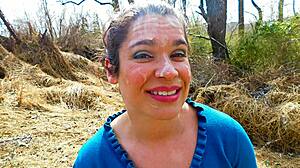 Public cumwalk turns heads