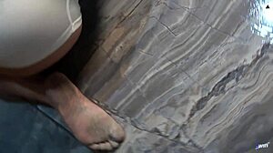 i ordered this custom video of curvy latina pissing on my body with dirty feet fetish