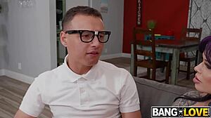 Khloe Kapri's Chemistry Lesson