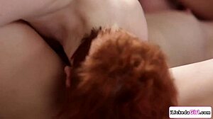 szóval nagy cicis leszbik triböznek és nyalják a pici 18+ legjobb barátnők puncikáját