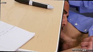 Gay Men Chat And Have Sex Pantsless On Friday