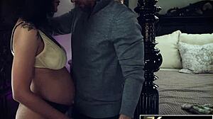 i can't believe how 5kporn's pregnant ebony ariana aimes got creampied!