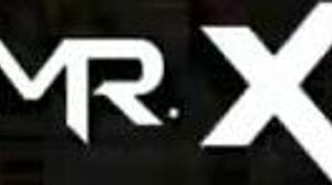 Emotional Tongue Show At Fashionbusiness Photoshoot