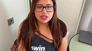 i pervert psychologist fucks her horny client with creampie