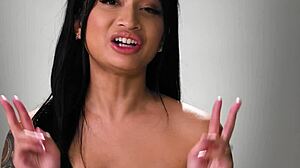 i'm an asian milf with perfect body, avery black, and i pleased myslef and masturbated