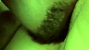 Casal Amador Real Explora Diversão de Degustação ao Ar Livre