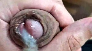 Young guy cums really good in homemade video