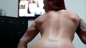 Watch this hot girl shake her brazilian ass twerking?