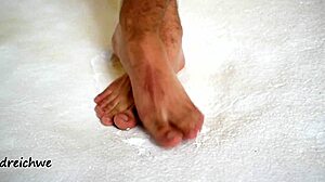 i love worshiping the huge feet of this sexy gay man in high definition fetish video