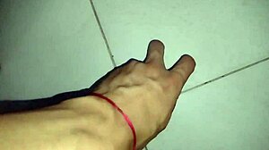 linda bunny de pascua shocks with wet pussy and huge ass