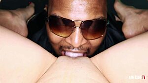 Alyssia vera gets fucked good with da hawk thuah on da pussy and dick