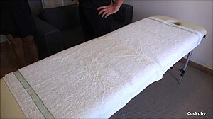 Housewife's secret massage with happy ending