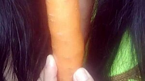 Delicious pleasure with my carrot dildo 😋