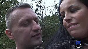 en vacances tatiana a toujours envie dune bonne bite