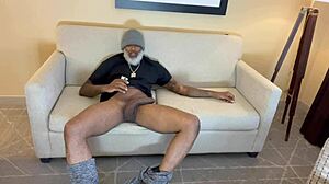 bbw milf gets big black cock cumshot?