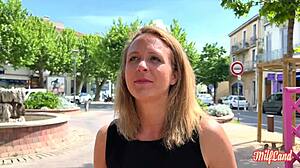 Julie Milf Coquine Seeks Pleasure Part 1