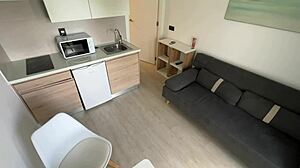 Italian Housewife Blows Plumber's Cock