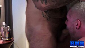 Muscular Gay Bodybuilder Kyler Prince Gets Pounded After Handjob
