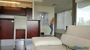 Teen les domina totally owns her sub with intense fucking!