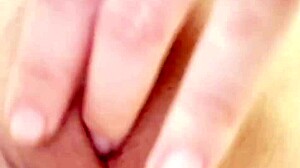 Hey, this sexy lonely girl craves your huge cum load right now! 💦  