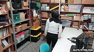 Ella Knox Dientot Keras Kayak Papan Selancar Liar 🏄