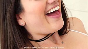 I devour big booty Jewelz Blu's pussy with Alyx Star in extreme webcam session