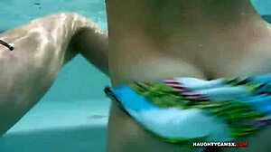 booty shaking underwater in hd sexy