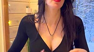 Hot wife cheats during restaurant date with husband