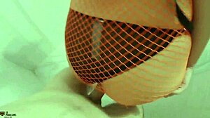 Latina Teen Hermanastra Gets Homemade Creampie in Wild Amateur Action