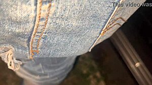 Coelhinha Squirts Wild on Street with Husband and Friends