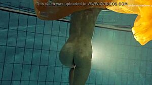 i watch nastya strip in the pool